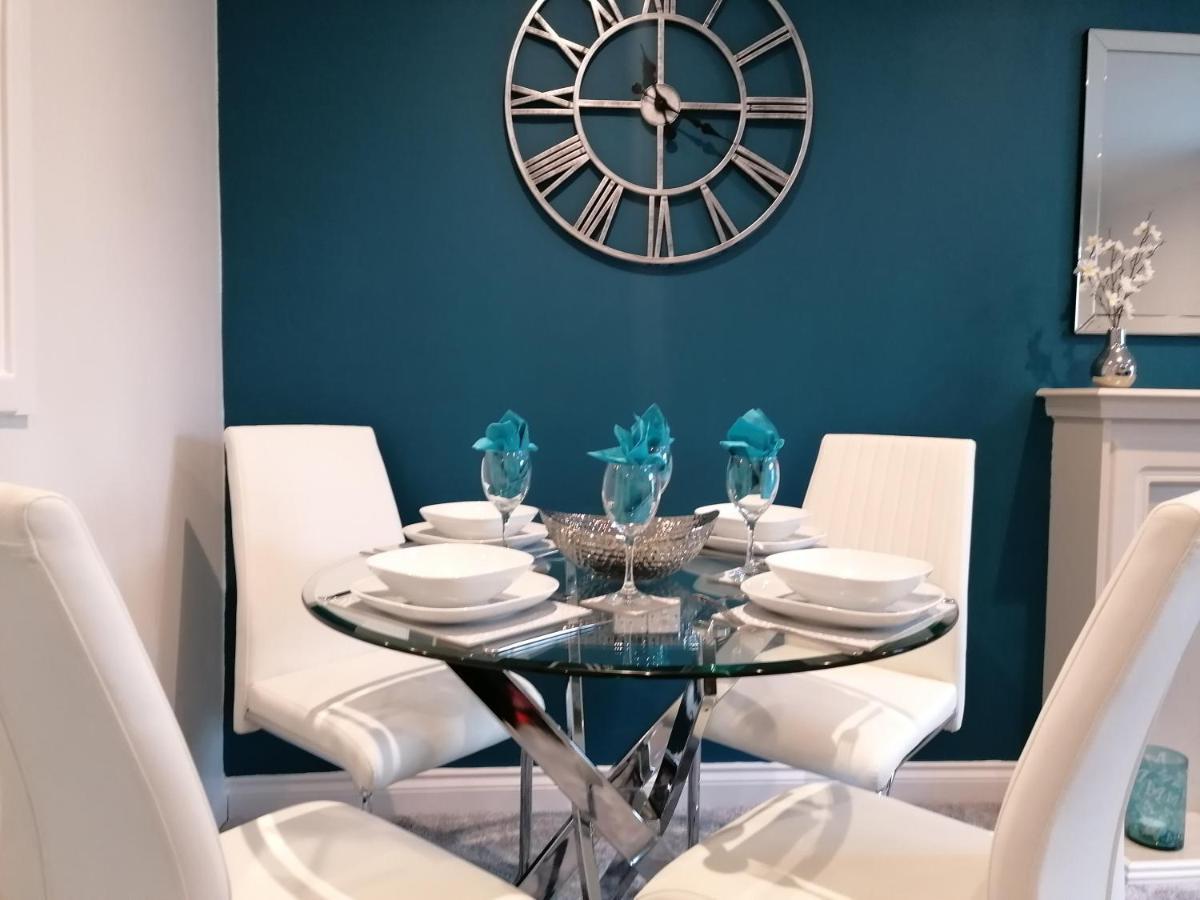 Luxury Modern 2 Bed Apartment, Free Undercroft Parking For 1 Car Southampton Eksteriør bilde